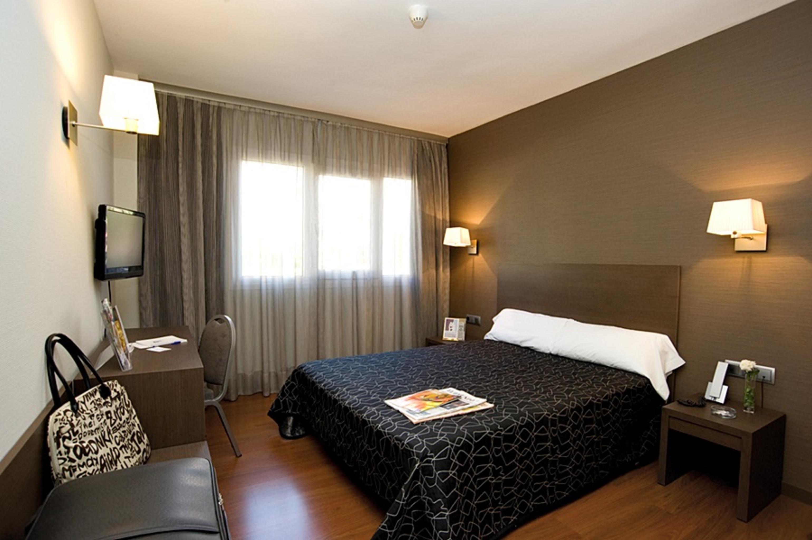Hotel Cisneros Alcalá de Henares Szoba fotó